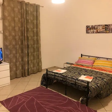Via Dalmazia 79 * Catánia